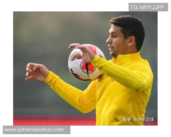 从绿茵场到政坛：那些投身政治的足球明星与他们的传奇转型之路