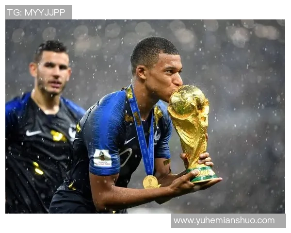 当代足球巨星风采展示 盘点世界顶级球员的最新赛场风貌 当代足球巨星风采展示 盘点世界顶级球员的最新赛场风貌