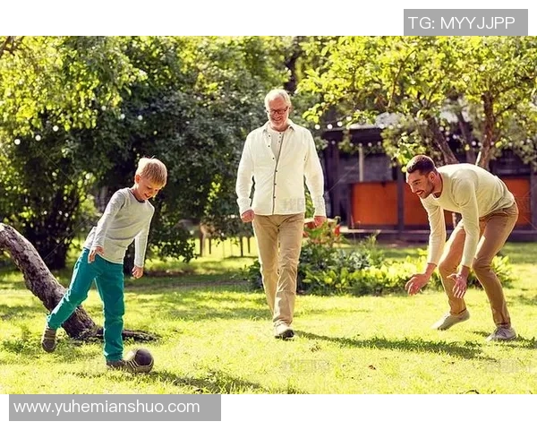 足球明星家庭背景揭秘：他们的父母、配偶与孩子如何影响了他们的职业生涯